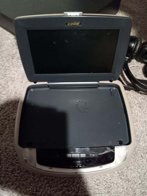 Advent ADVEXL12A Overhead with 12.1" Hi-Res Digital Overhead Dvd Player For Car NEED GONE TODAY 