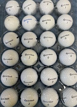 24 Like New TaylorMade Golf Balls As Pictured ⛳️ ———