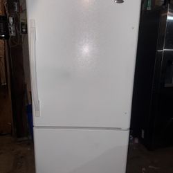 Amana Refrigerator 