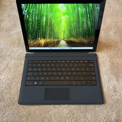 Microsoft Surface Pro 4 1724 i7-6650U 8GB RAM 256GB SSD