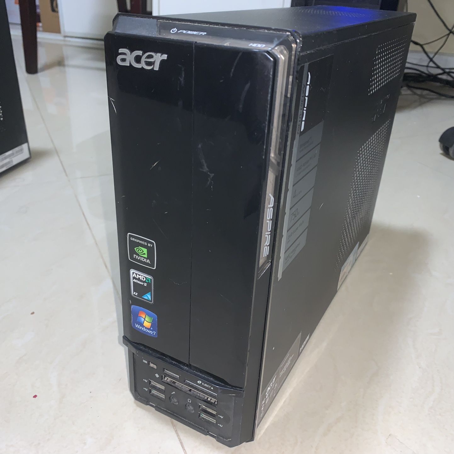 Acer Aspire AX1301 - Kompakt stationär dator