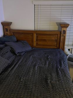 Solid Wood Queen Headboard with Post Columns
