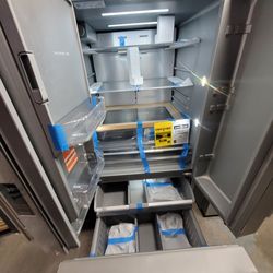 Refrigerator Kitchen aid