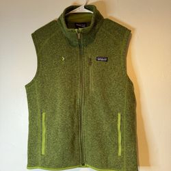 Patagonia Men’s Medium Better Sweater Vest Green Full Zip NEW