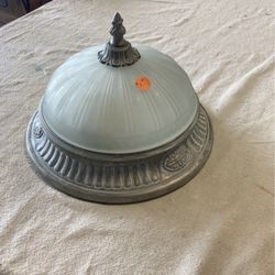 Celling Light Fixture $5.00