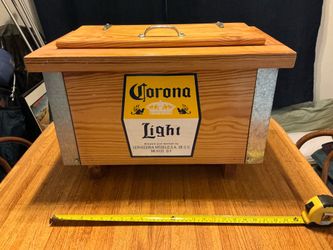 Corona wooden box cooler