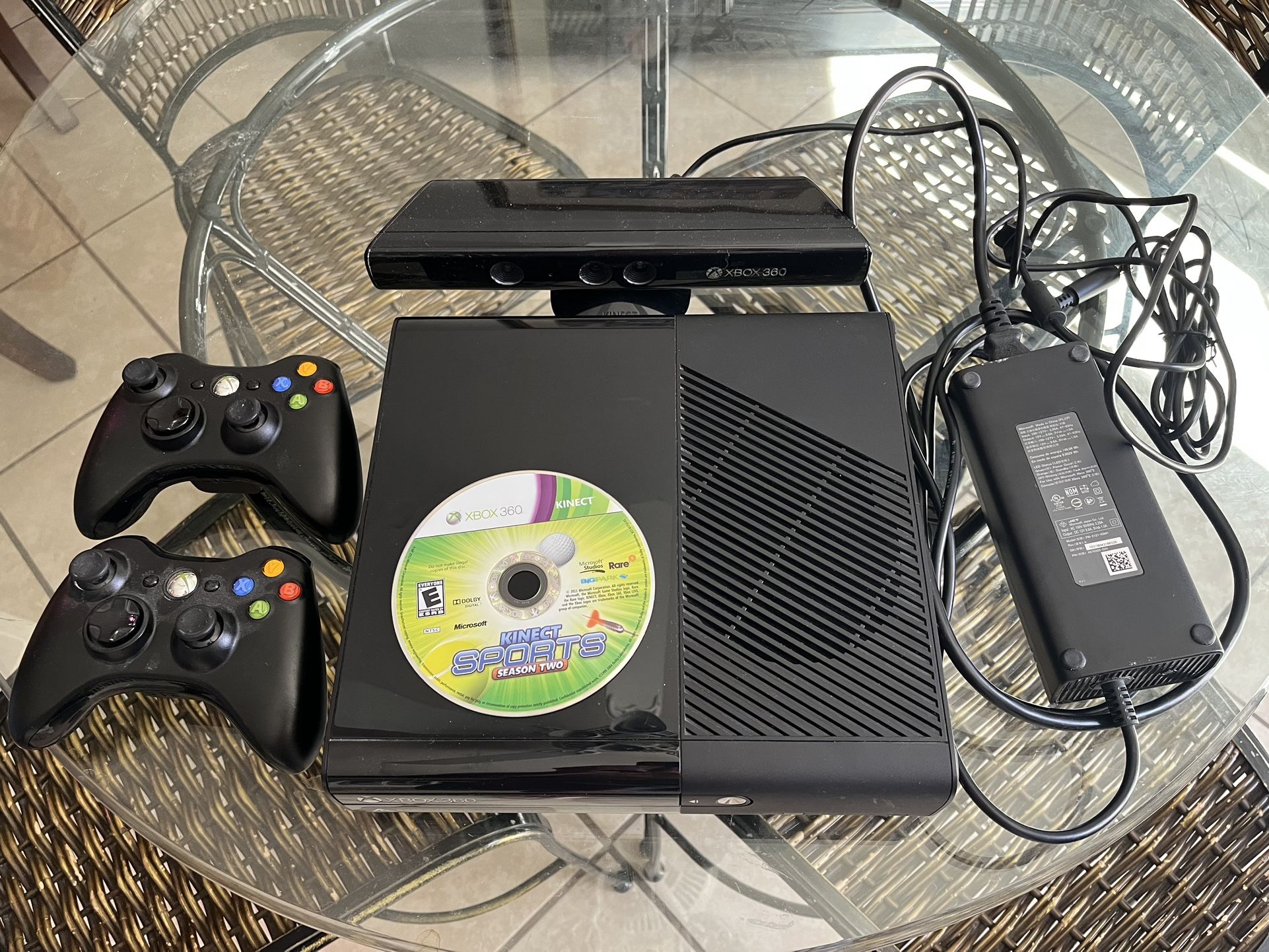 Xbox 360 Console With Kinect Sensor Bar And Two Controllers - Kinect Sports Game Included