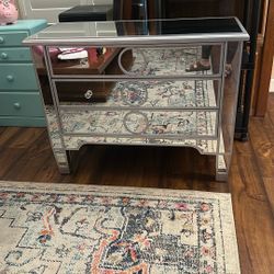 Mirror Dresser
