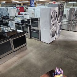 Blow Out Sale Warehouse Full Of Nice Like Brand New Appliances Free Warranty Only44for Financing 90day TO Pay 