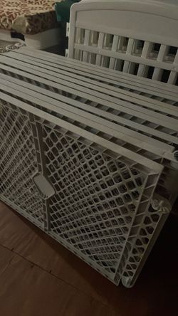 six panel play yard
