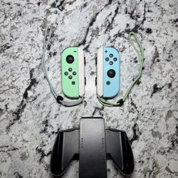 Nintendo Switch Animal Crossing Edition New Horizons Joy-Cons + straps & grip