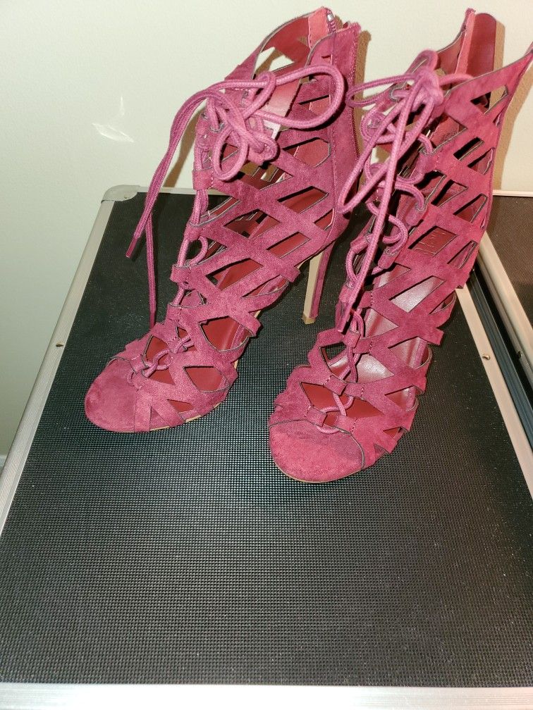 Fuchsia Pink GLADIATOR Heels Size 6