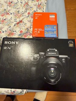 Sony A7iii camera (only used a few time)