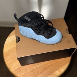 Kids Nike Foam Posits
