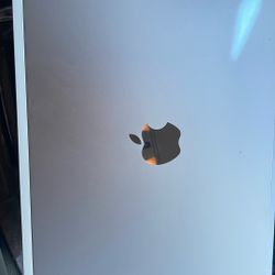 13 Inch MACBOOK AIR 256 GB