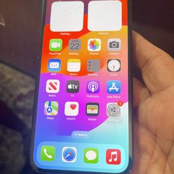 Perfect Working Condition. (front Screen Is Cracked). 