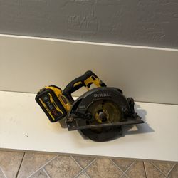 Dewalt Circular Saw Tool
