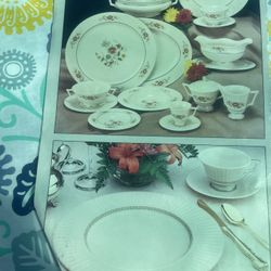 Lenox Temple blossom China Set -4