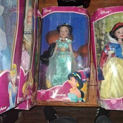 Jasmine Porcelain Keepsake DOLL