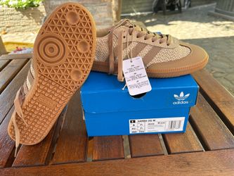 NEW Samba OG W Sneakers