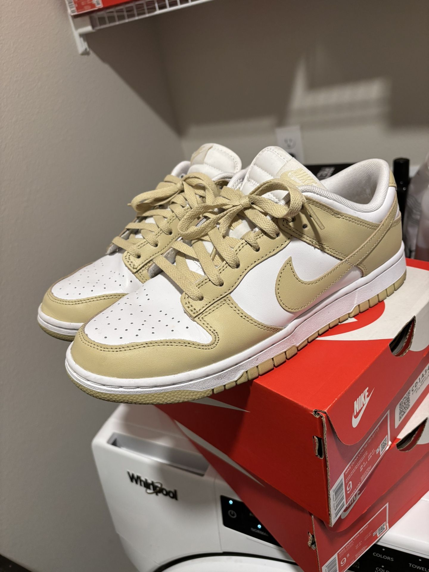 Nike Dunk Size 9