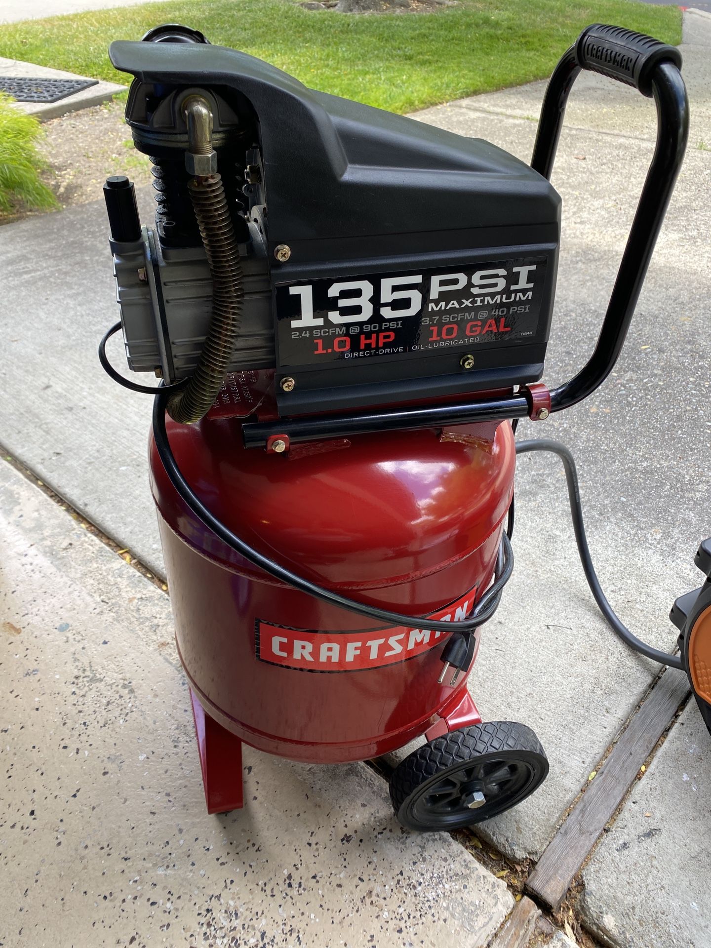 Craftsman 135 PSI Air Compressor and 50' Hose/Reel