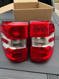 2023 Ford Maverick XLT Stock Taillights