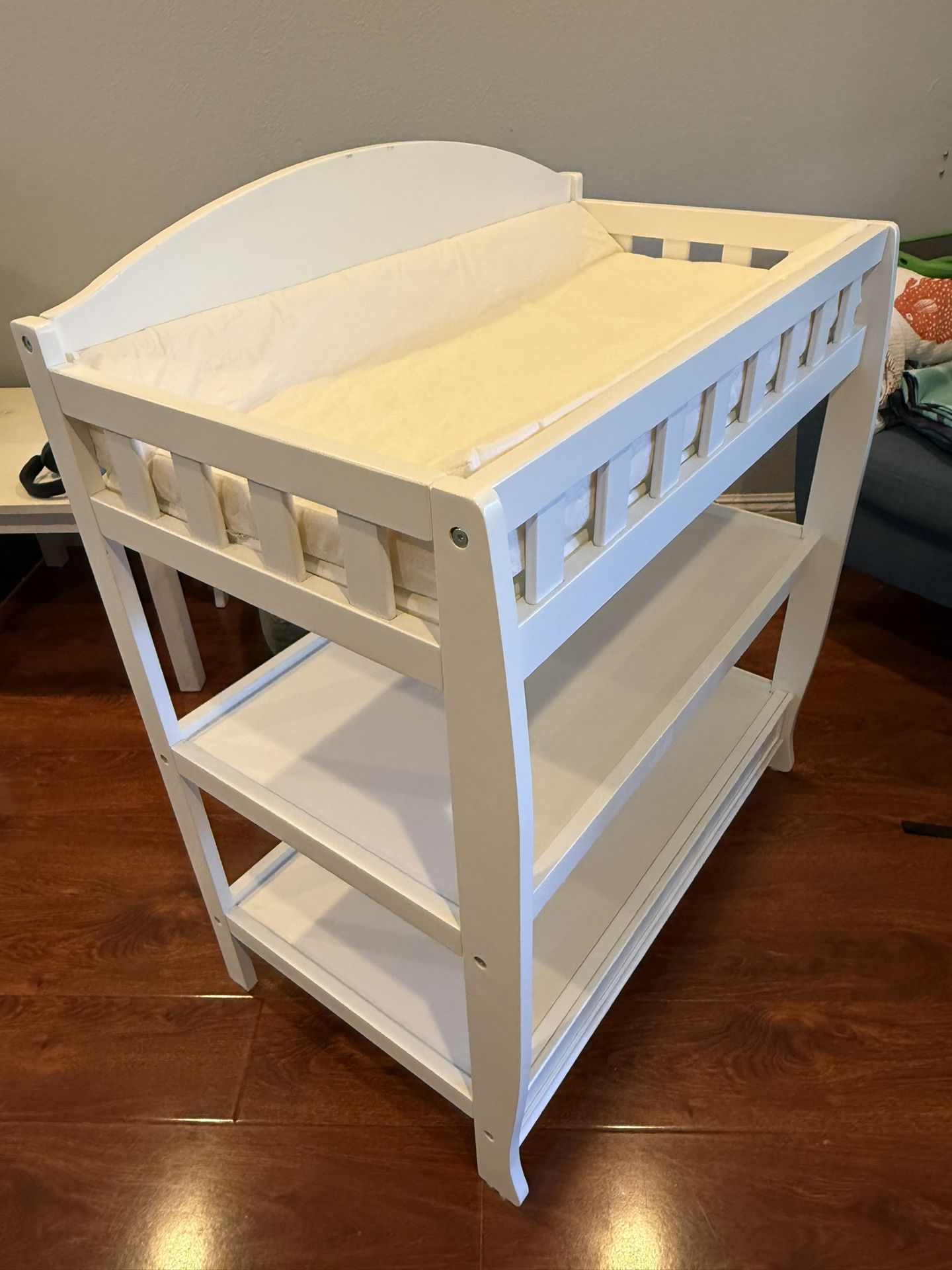 Delta Infant Changing Table