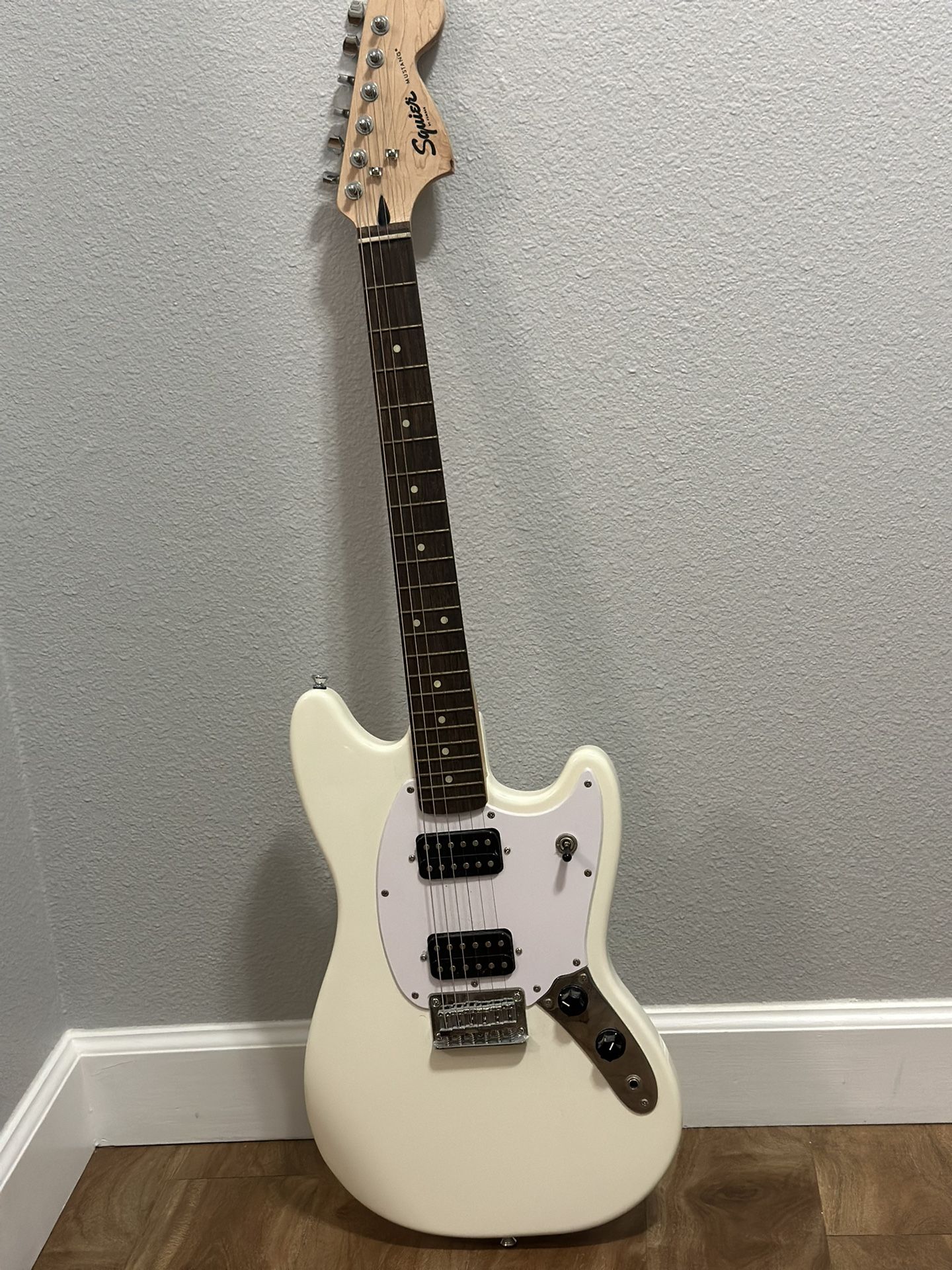 Squire Mustang By Fender Electric Guitar