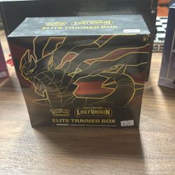 Pokemon Sword & Shield Lost Origin Elite Trainer Box