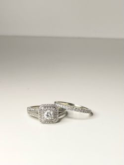 ZALES Beautiful Celebration Diamond Collection Wedding Set W/Lifetime Jewelry Protection Certificate 14K White Gold