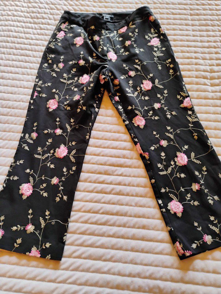 Karen Kane Embroidered Pants