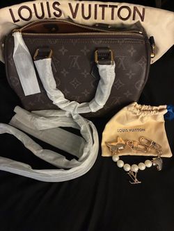 Authentic Louis Vuitton purse