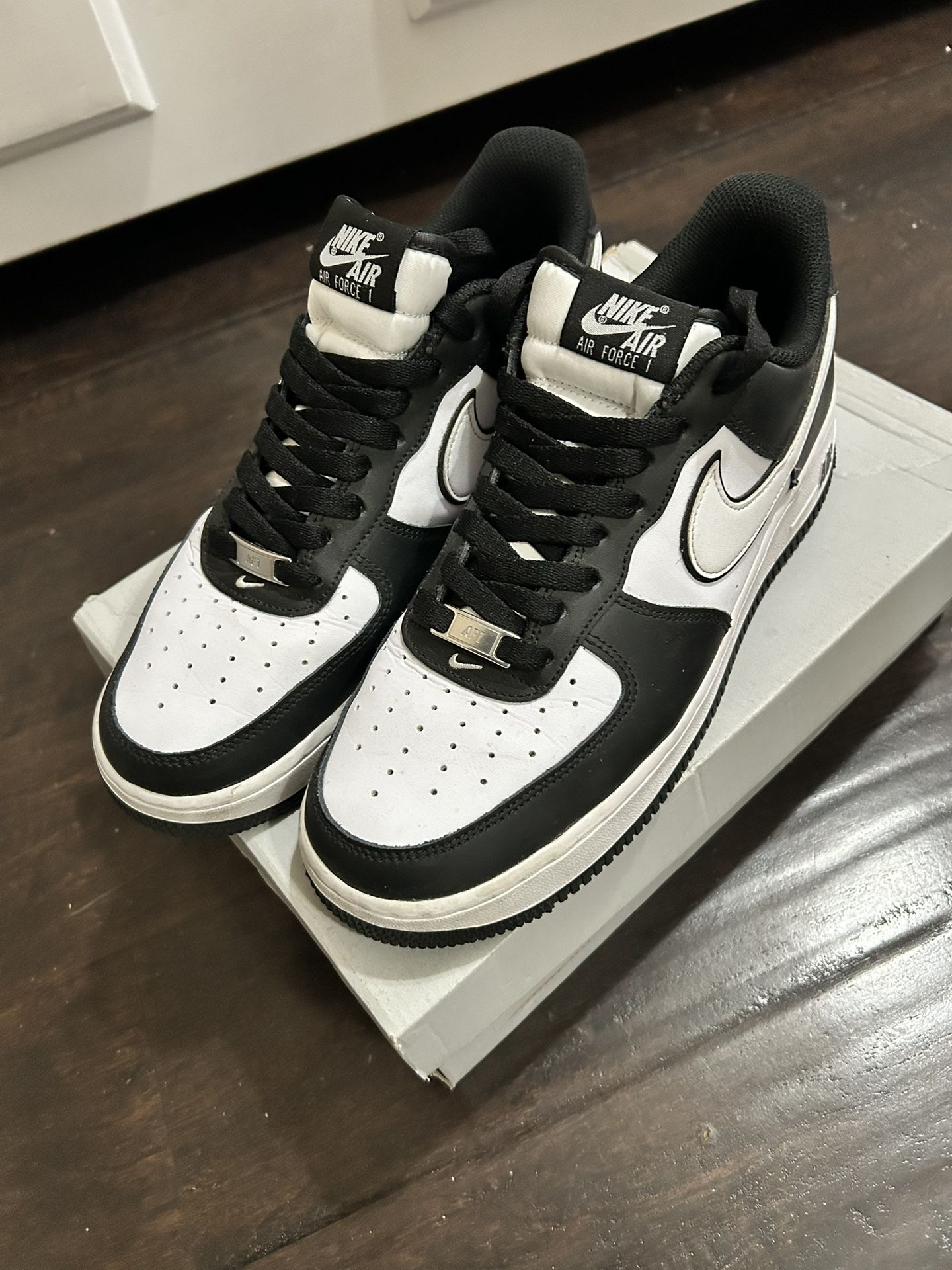 Nike Air Force 1