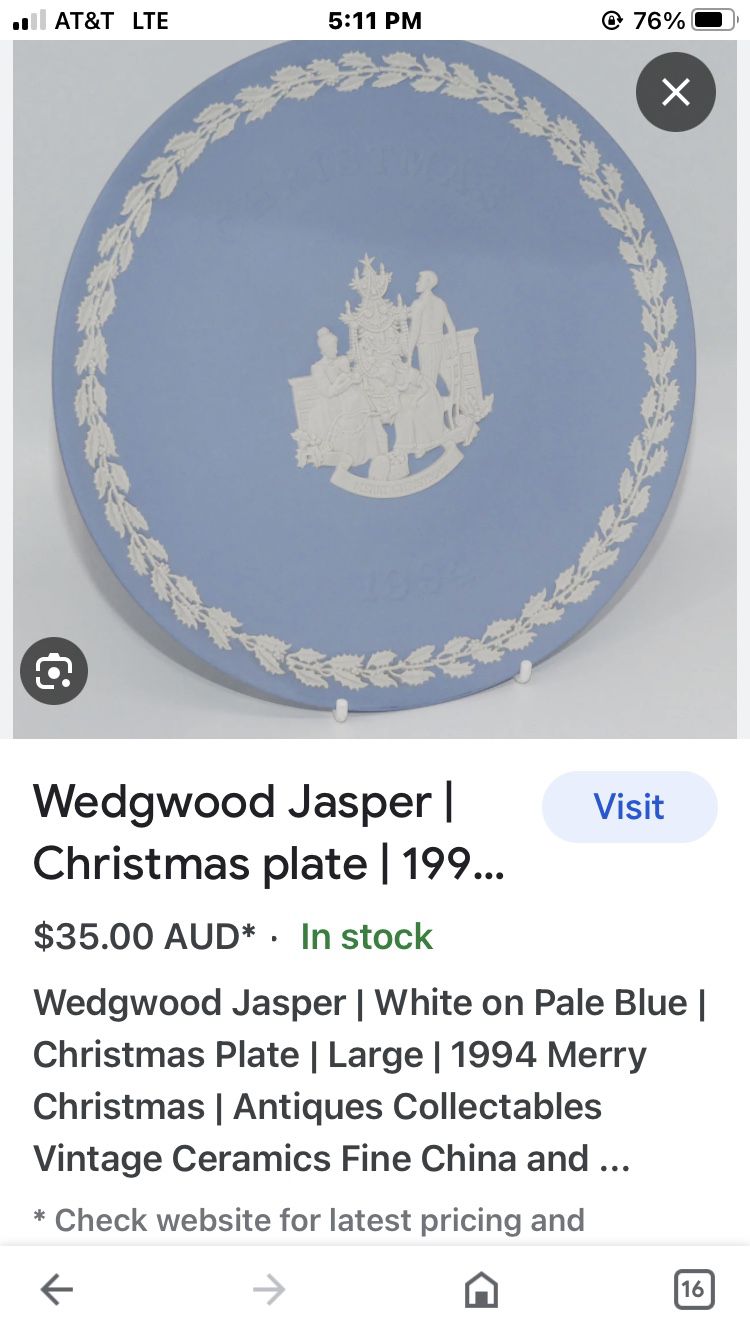 $210 VALUE!! BEST OFFER FOR  ALL 6 🔥🔥. NEW  GENUINE WEDGWOOD 1994 CHRISTMAS COLLECTABLE PLATES WITH ORIGINAL BOXES.  SELLING  AT $35 EACH ON LINE.  