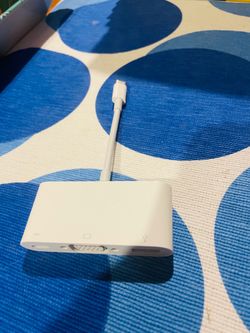 Apple USB-C VGA Multiport Adapter