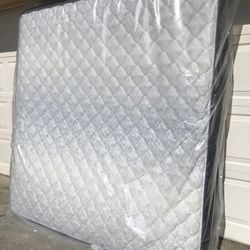 SEALED in Factory Plastic - 2025 Serta Classic Firm Mattress - King - Brand New Never Used 