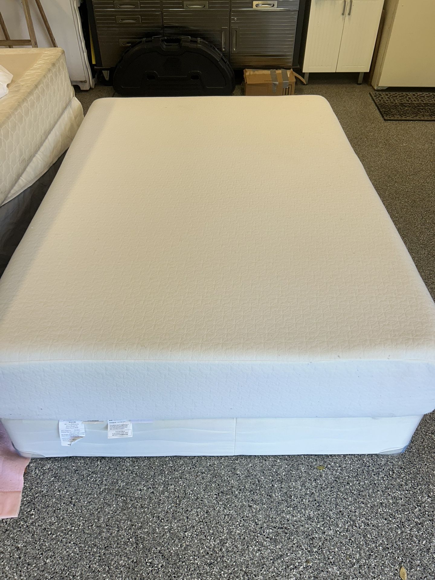 Full Size Memory Foam Mattress And Box Spring