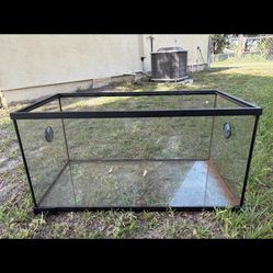 Large Reptile Enclosure 