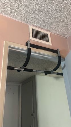 Doorway Pull-Up Bar