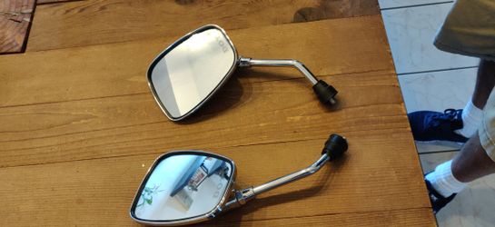 Rockus mirror new condition