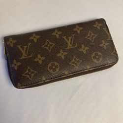Woman’s Wallet 