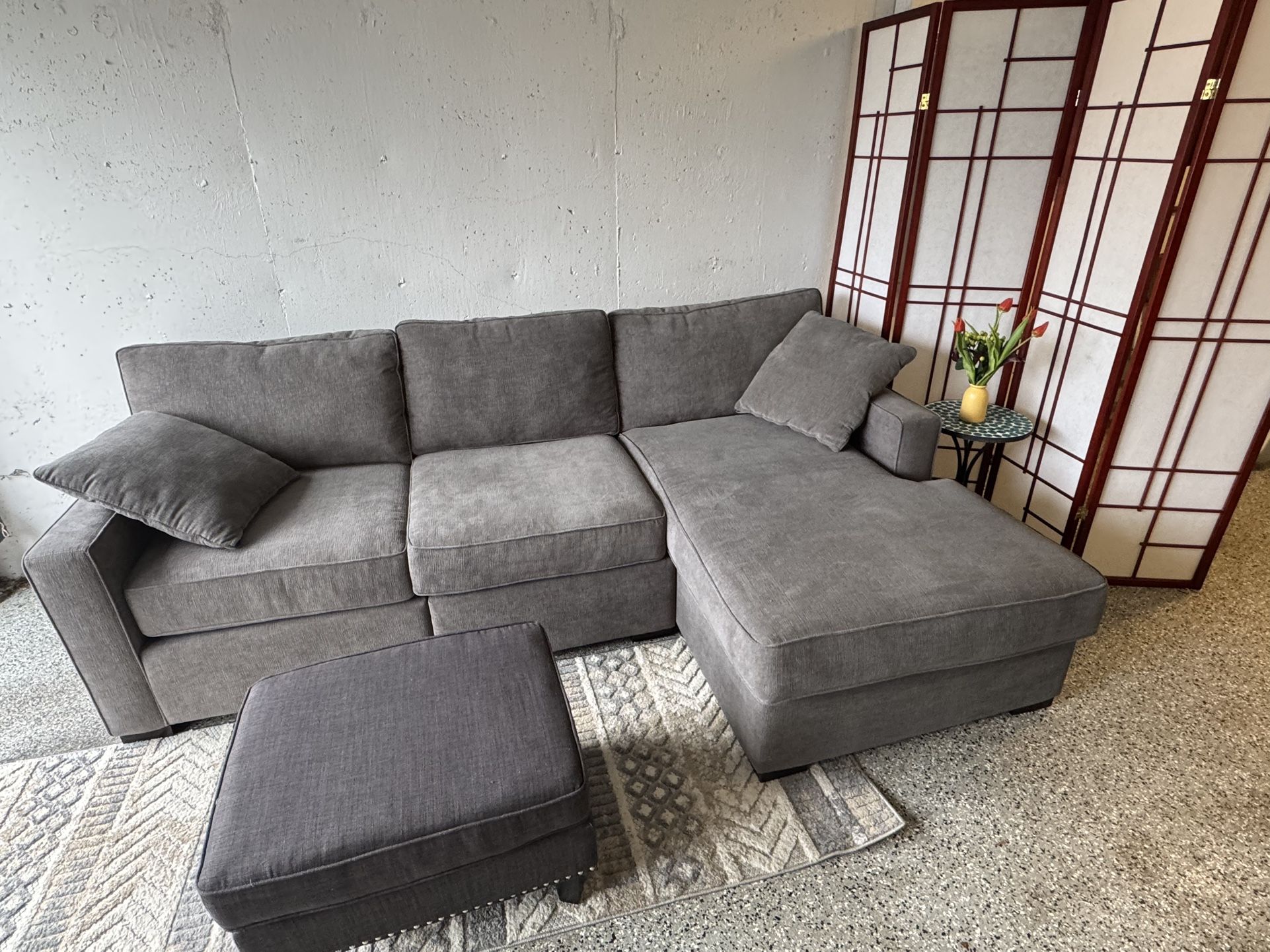 Like New Radley Sectional And Ottoman