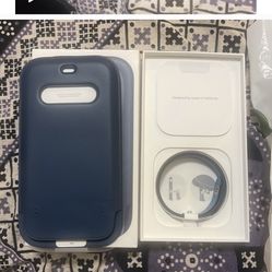 Apple MagSafe Leather Sleeve For iPhone 12 Pro Max Three Colors 