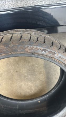 225/35R19 used Pirelli P ZERO RUN FLAT