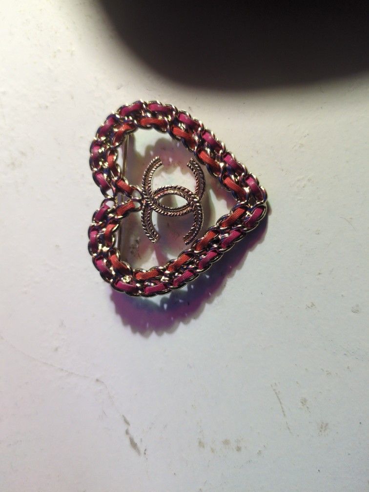 Gucci Love Red Crystal Double G Brooch