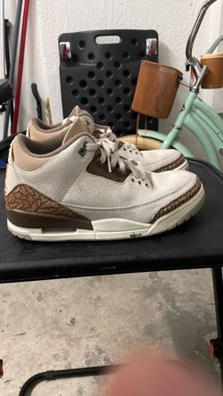* Air Jordan 5 Retro * Style/SKU: CT8532-102 * Men’s size: 8.5 * Colorway: “Craft / Light Orewood Brown” * Released in 2023
