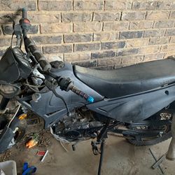 2017 QLink XF 200