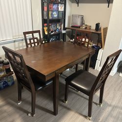 Dining Table with 4chairs