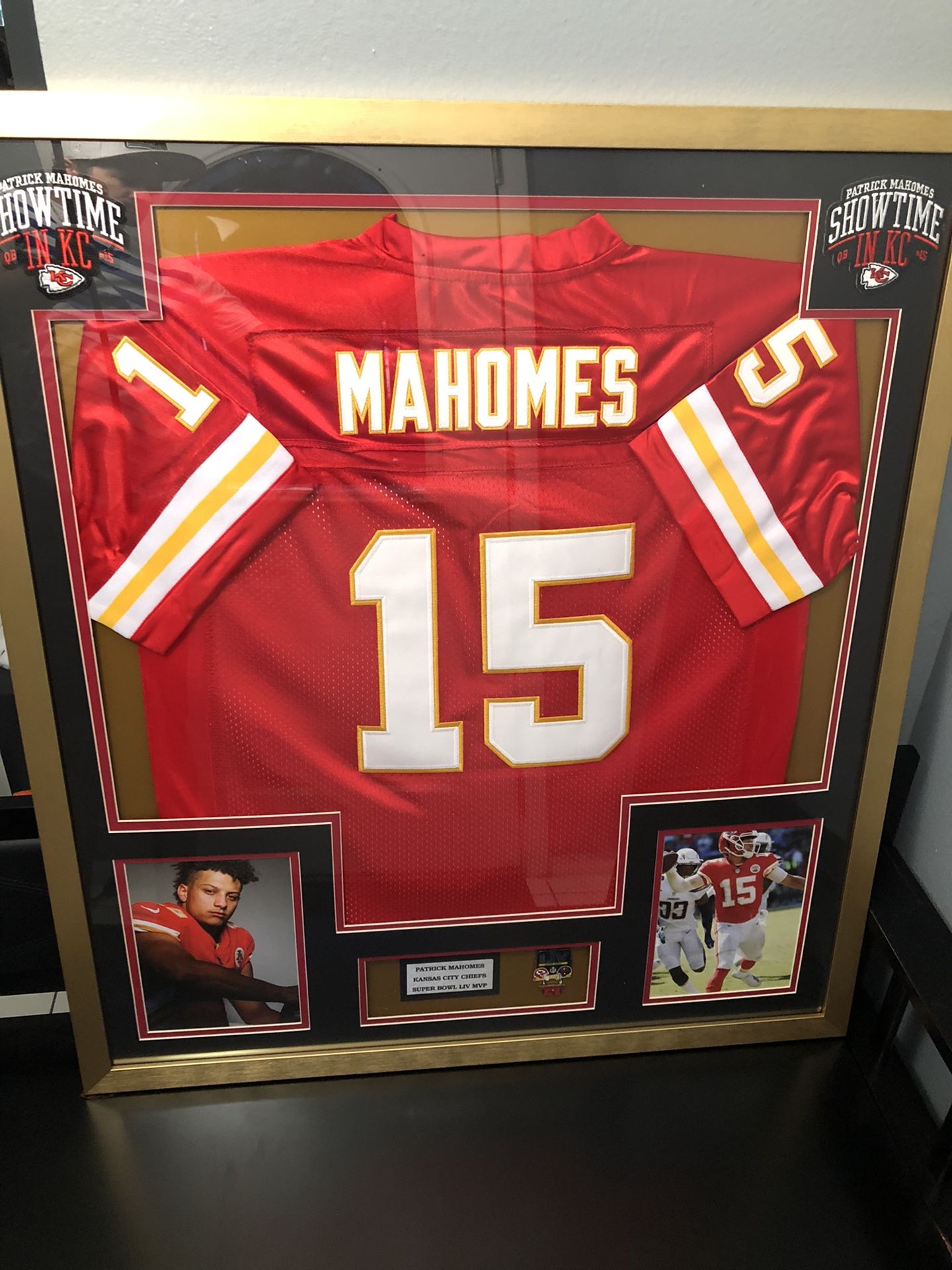 Patrick Mahomes Framed Jersey Buccaneers Super Bowl Pin